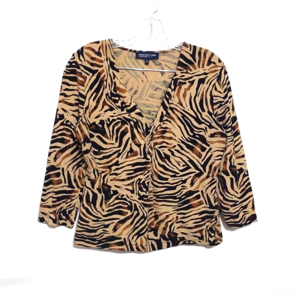 Jones NY Womens Blouse Stretchy with 3/4 Sleeves Top V-Neck Pullover Shirt